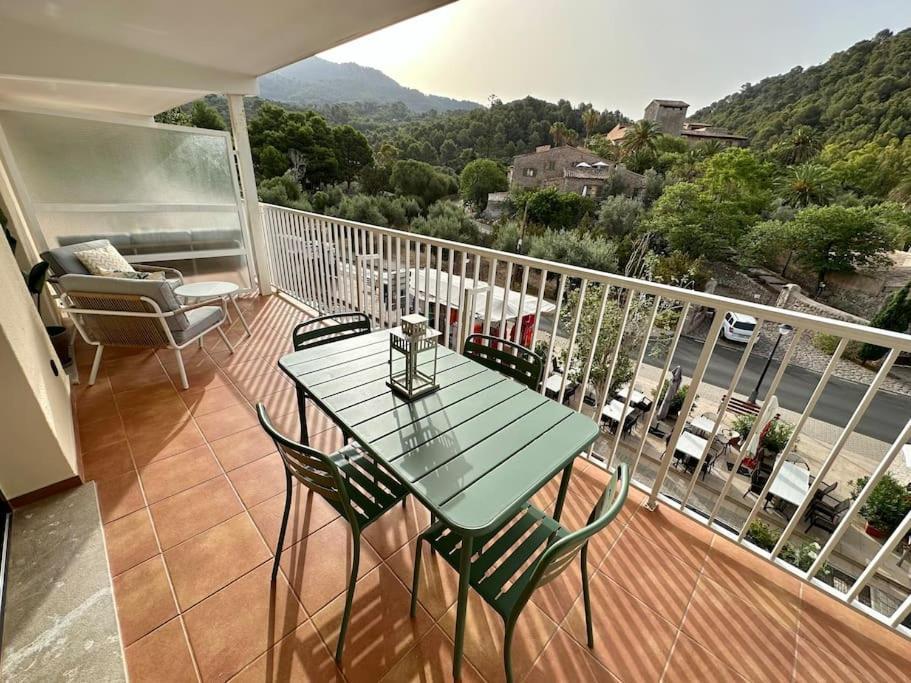 Moderno Y Acogedor Apartamento Con Terraza “ Llebeig” Soller Exterior photo