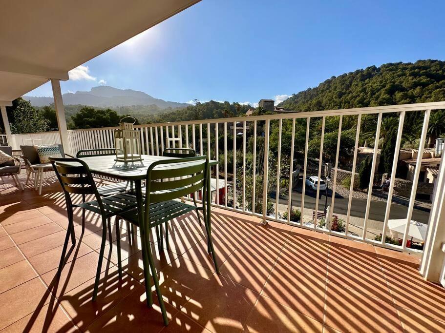 Moderno Y Acogedor Apartamento Con Terraza “ Llebeig” Soller Exterior photo
